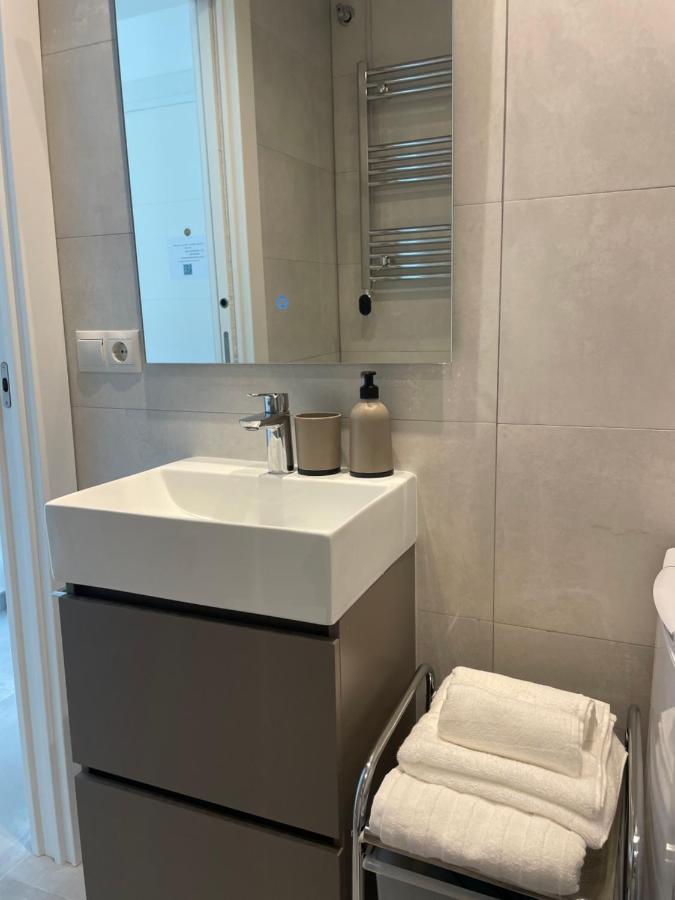 Allegra Suite Малага Екстериор снимка